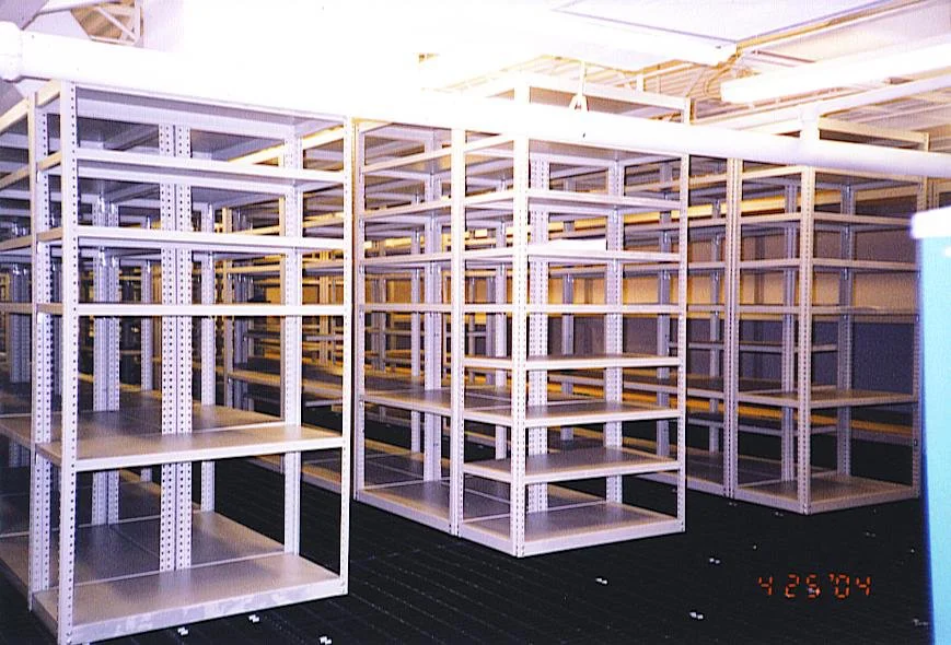 Kệ sắt V lỗ SVL17