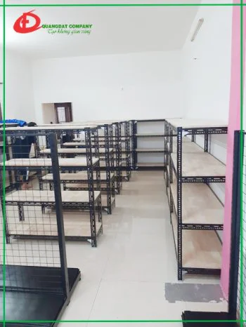 Kệ sắt để hàng KS073