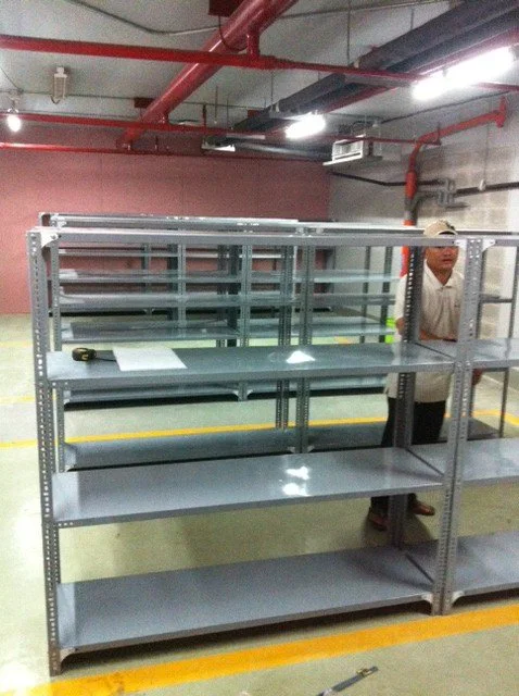 Kệ sắt V lỗ : SVL22