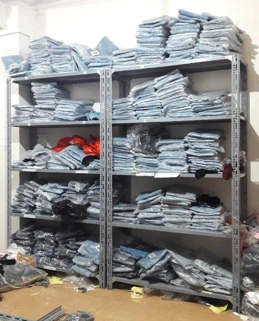 Kệ V lỗ để hàng VL15