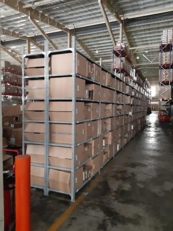 Kệ V lỗ để hàng VL18
