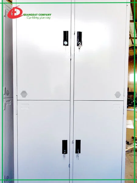 Tủ locker 4 cánh 